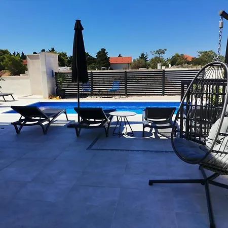 Rimac Apartments Novalja Exterior photo
